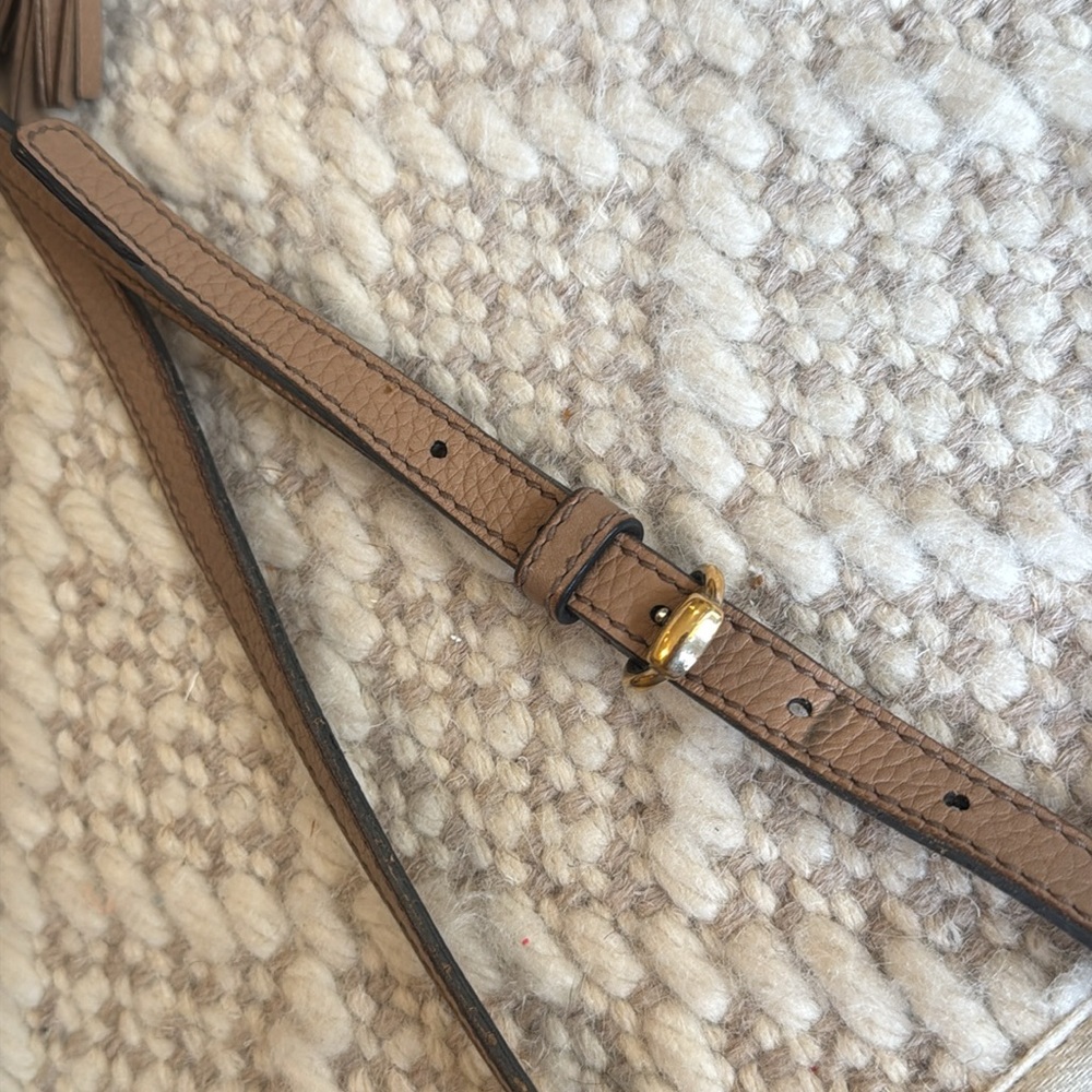 Gucci - Interlocking G Soho Disco Crossbody Bag w/Tassel - Picture 10 of 10